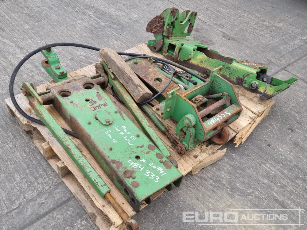 John Deere Pick Up Hitch Units (3 of) - الآلات الزراعية: صورة 3 John Deere Pick Up Hitch Units (3 of) - الآلات الزراعية: صورة 3