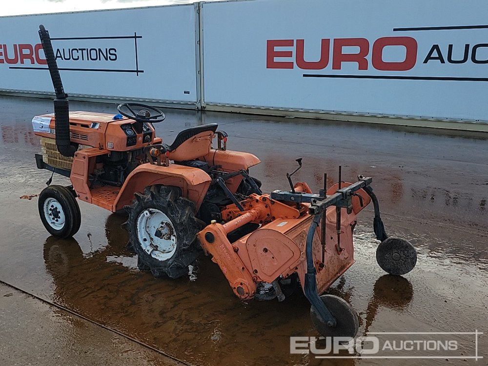 Kubota B1200 - جرار صغير: صورة 3 Kubota B1200 - جرار صغير: صورة 3