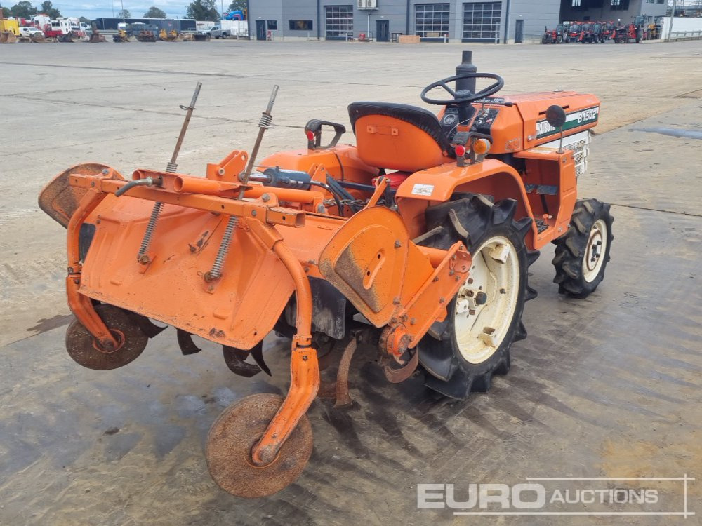 Kubota B1502 - جرار صغير: صورة 5 Kubota B1502 - جرار صغير: صورة 5