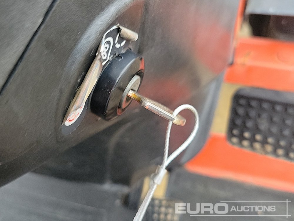 جرار صغير Kubota B2420: صورة 31 جرار صغير Kubota B2420: صورة 31