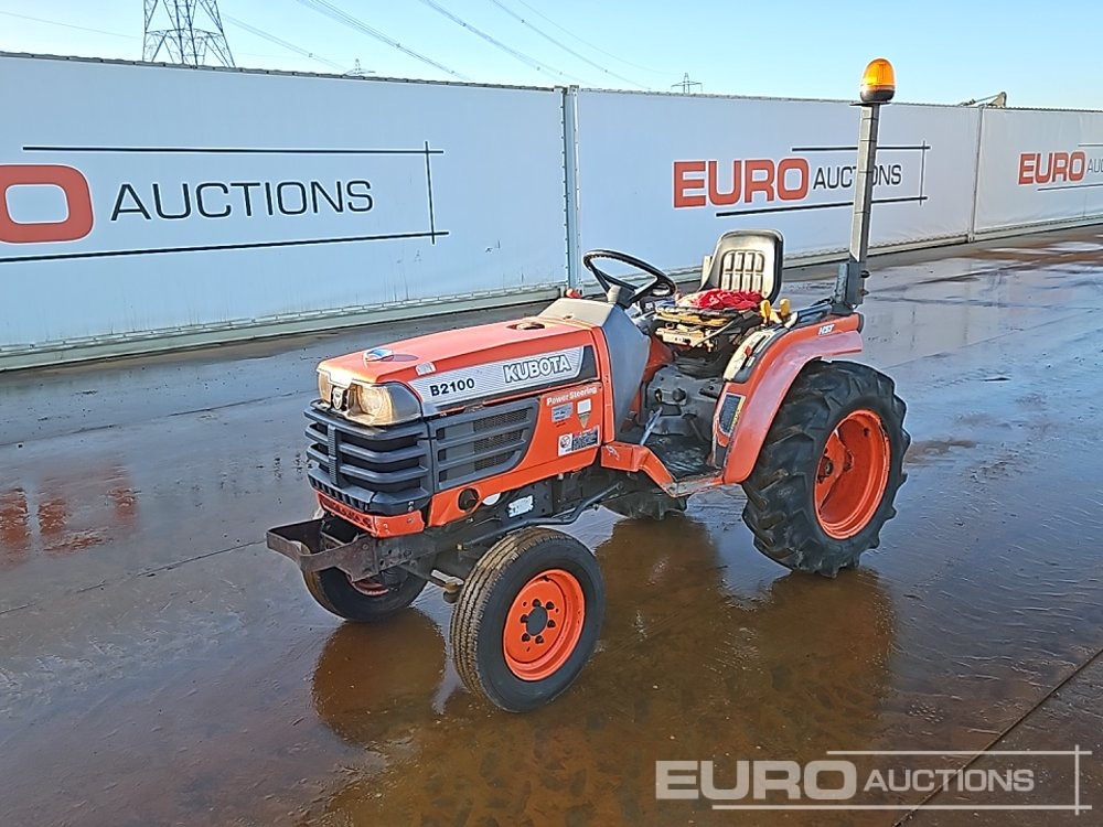 Kubota G2100 - جرار صغير: صورة 1 Kubota G2100 - جرار صغير: صورة 1