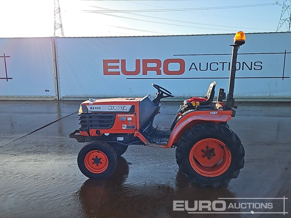 Kubota G2100 - جرار صغير: صورة 2 Kubota G2100 - جرار صغير: صورة 2