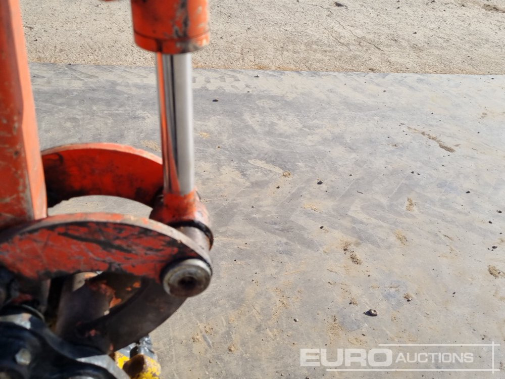 حفارة مُصَّغرة Kubota K008-3: صورة 13
