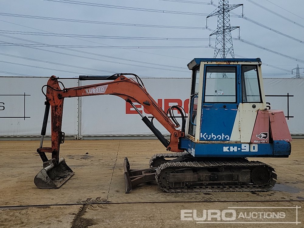Kubota KH-90 - حفارة مُصَّغرة: صورة 2 Kubota KH-90 - حفارة مُصَّغرة: صورة 2