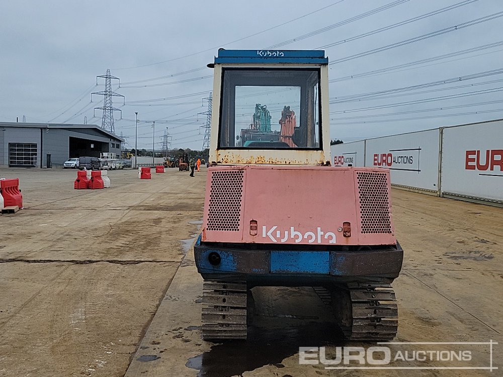 Kubota KH-90 - حفارة مُصَّغرة: صورة 4 Kubota KH-90 - حفارة مُصَّغرة: صورة 4