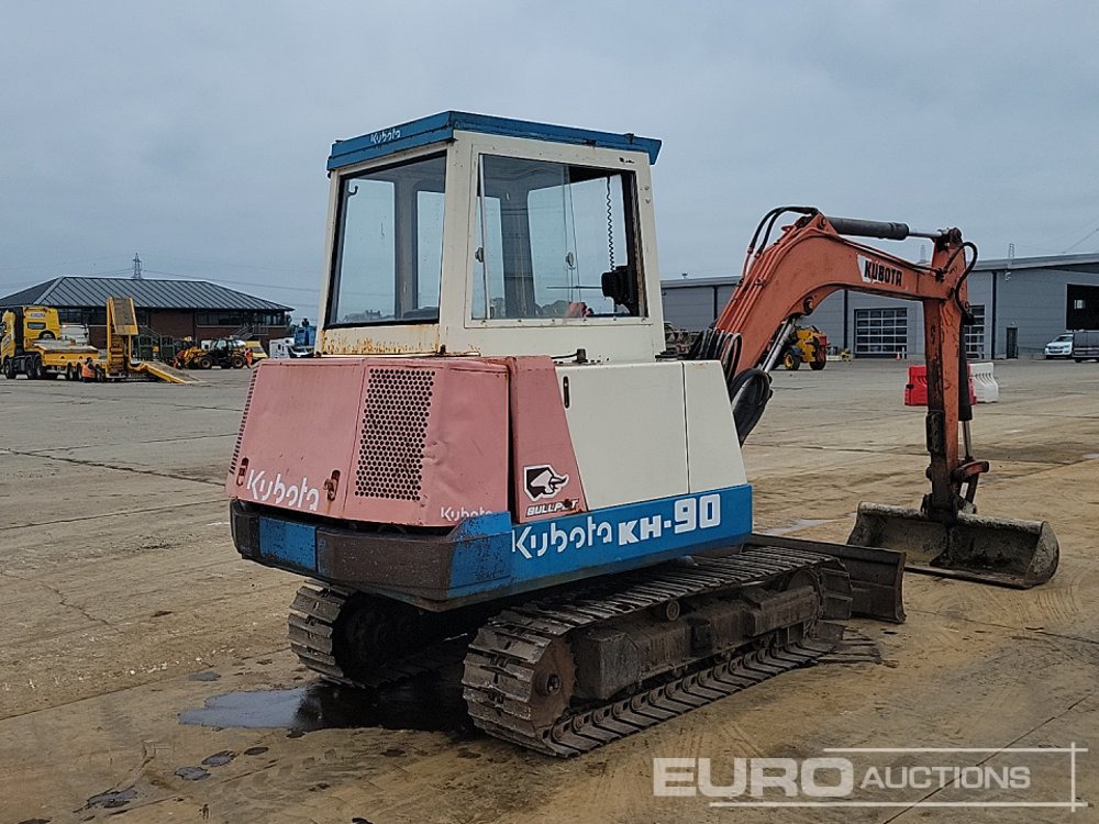 Kubota KH-90 - حفارة مُصَّغرة: صورة 5 Kubota KH-90 - حفارة مُصَّغرة: صورة 5