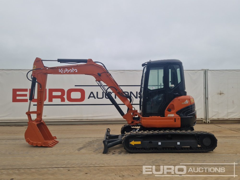 Kubota U55-4 - حفارة مُصَّغرة: صورة 2 Kubota U55-4 - حفارة مُصَّغرة: صورة 2