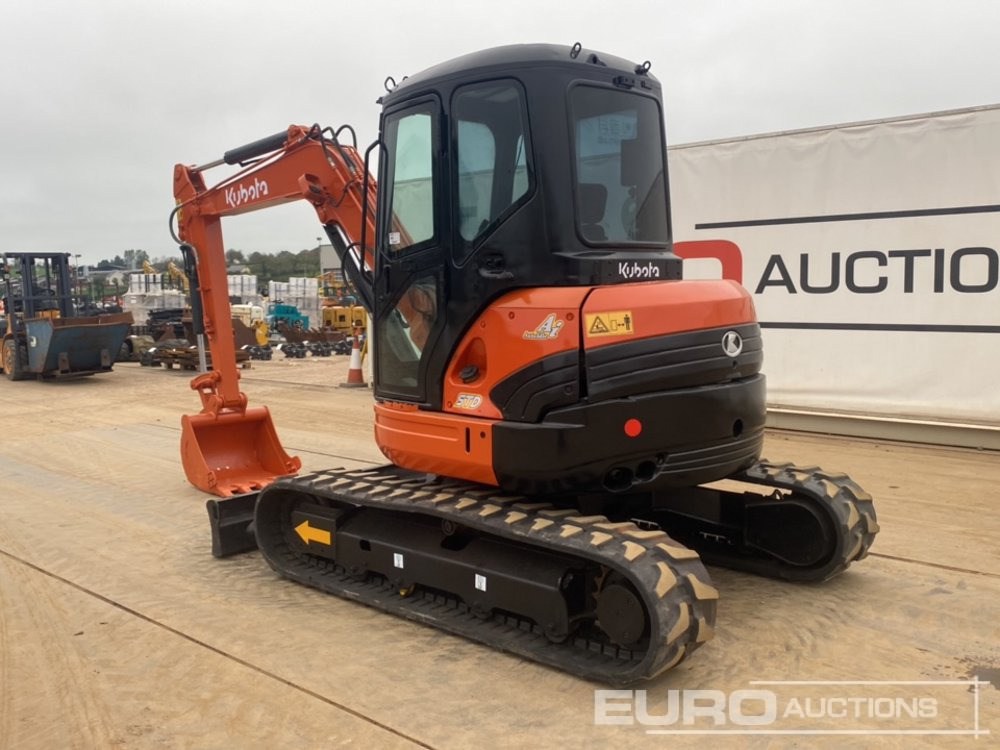 Kubota U55-4 - حفارة مُصَّغرة: صورة 3 Kubota U55-4 - حفارة مُصَّغرة: صورة 3