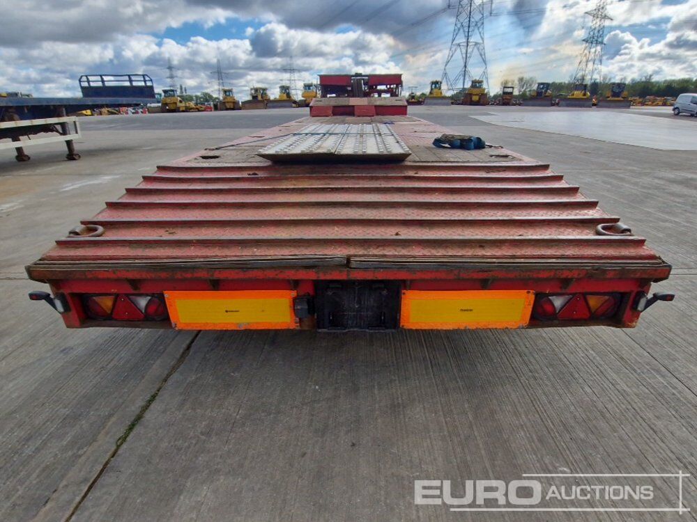 M&G Trailers Ltd, Step Frame Low Loader Tri Axle Rear Steering, 3m Extendable C/w Out Riggers & Alloy Ramps - مقطورة مسطحة منخفضة: صورة 4 M&G Trailers Ltd, Step Frame Low Loader Tri Axle Rear Steering, 3m Extendable C/w Out Riggers & Alloy Ramps - مقطورة مسطحة منخفضة: صورة 4