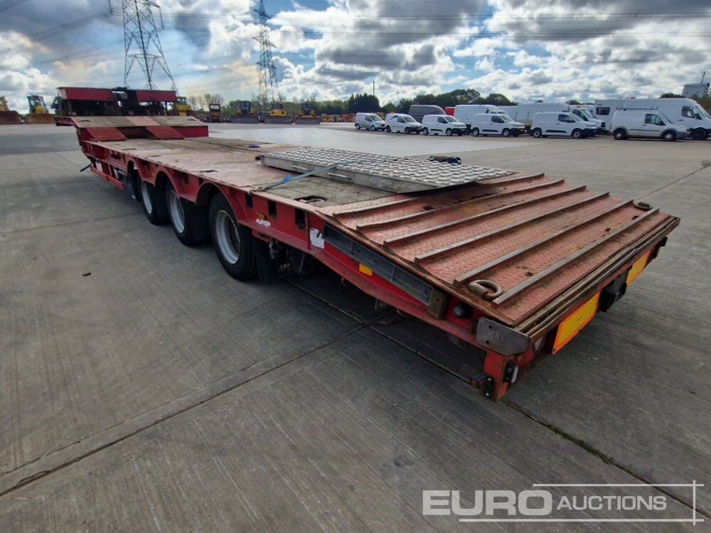 M&G Trailers Ltd, Step Frame Low Loader Tri Axle Rear Steering, 3m Extendable C/w Out Riggers & Alloy Ramps - مقطورة مسطحة منخفضة: صورة 3 M&G Trailers Ltd, Step Frame Low Loader Tri Axle Rear Steering, 3m Extendable C/w Out Riggers & Alloy Ramps - مقطورة مسطحة منخفضة: صورة 3