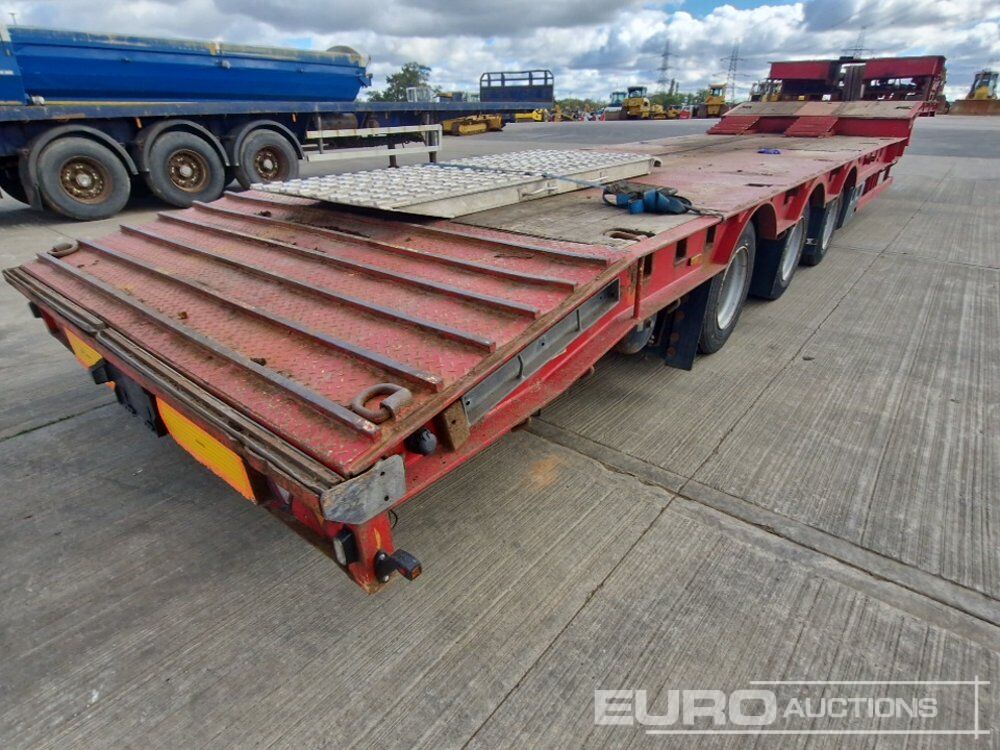 M&G Trailers Ltd, Step Frame Low Loader Tri Axle Rear Steering, 3m Extendable C/w Out Riggers & Alloy Ramps - مقطورة مسطحة منخفضة: صورة 5 M&G Trailers Ltd, Step Frame Low Loader Tri Axle Rear Steering, 3m Extendable C/w Out Riggers & Alloy Ramps - مقطورة مسطحة منخفضة: صورة 5