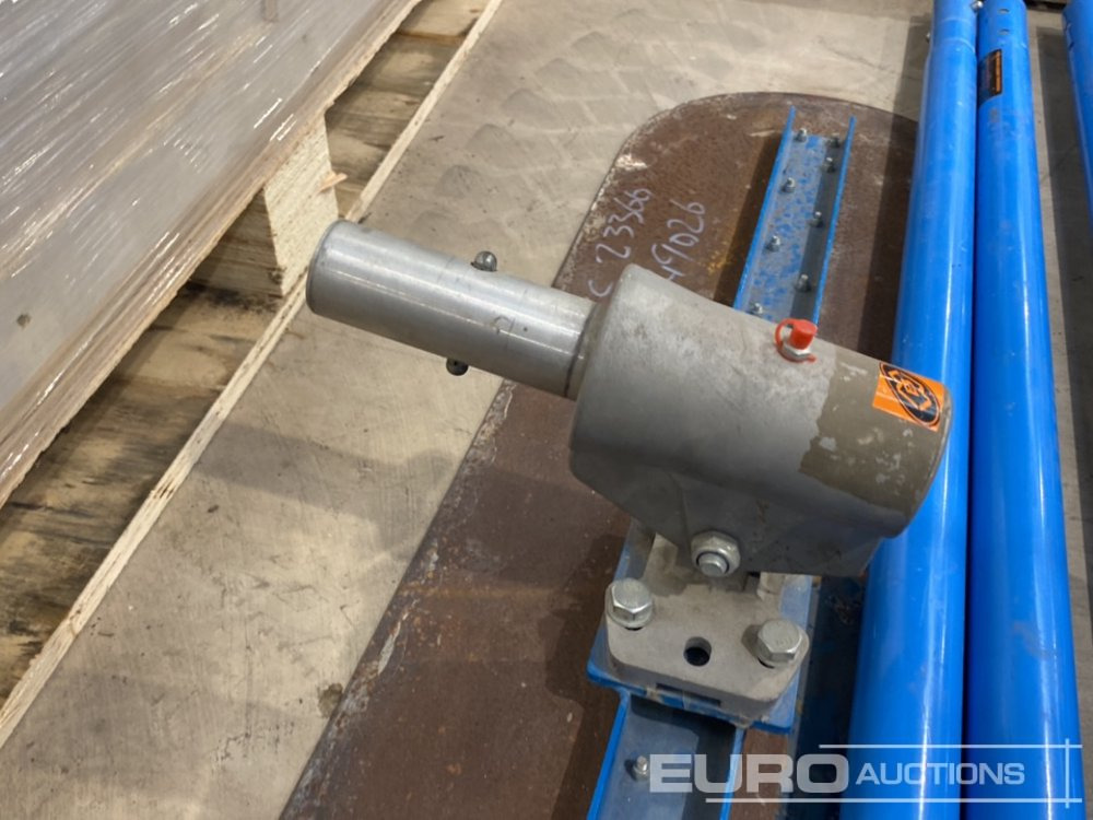 MBW Bull Float - آلة أسفلت: صورة 4 MBW Bull Float - آلة أسفلت: صورة 4