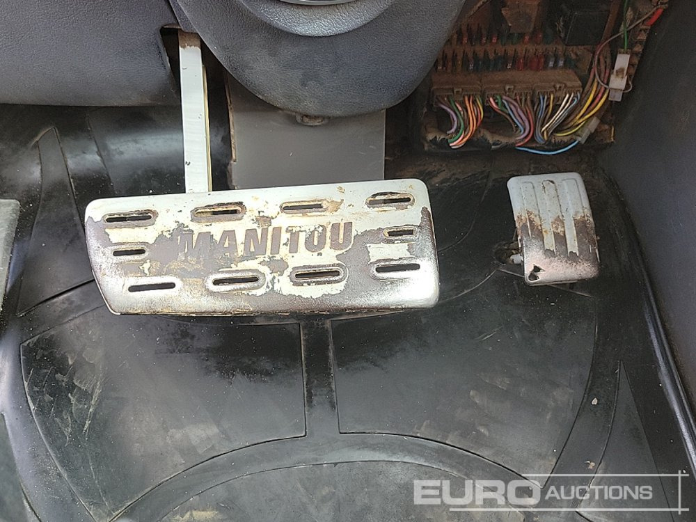 رافعة تلسكوبية Manitou MT732: صورة 29