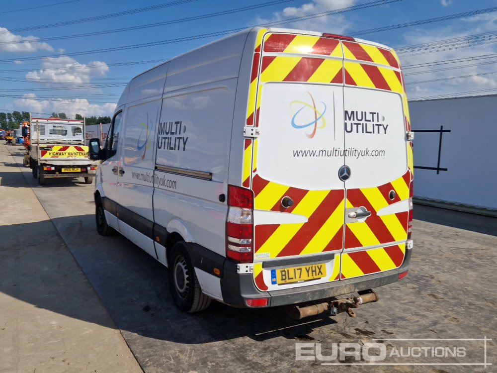 Mercedes Sprinter - شاحنة التوصيل: صورة 3 Mercedes Sprinter - شاحنة التوصيل: صورة 3