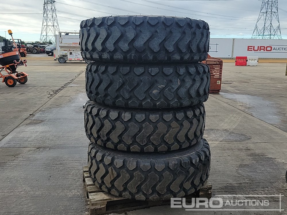 Michelin 15.5 R25 XHA Tyre & Rim (4 of) - إطارات: صورة 1 Michelin 15.5 R25 XHA Tyre & Rim (4 of) - إطارات: صورة 1