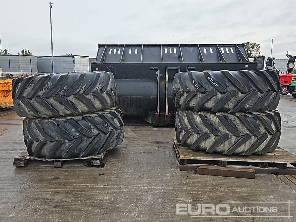 Michelin 620/75R26 Tyre & Rim (4 of) - إطارات: صورة 2 Michelin 620/75R26 Tyre & Rim (4 of) - إطارات: صورة 2