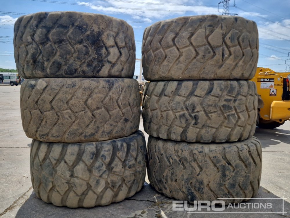 Michelin 750/65 R25 Tyre (6 of) - إطارات: صورة 4 Michelin 750/65 R25 Tyre (6 of) - إطارات: صورة 4