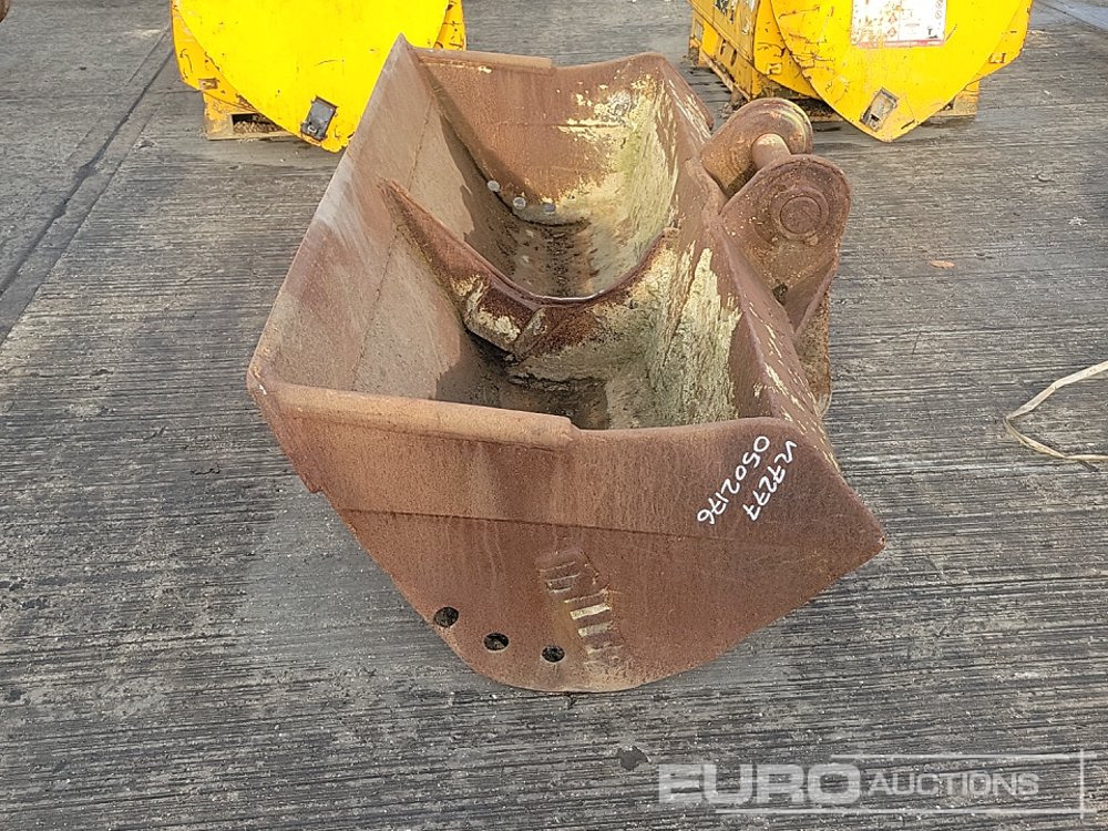 Miller 84" Ditching Bucket 80mm to suit 20 Ton Excavator - بكت: صورة 2 Miller 84" Ditching Bucket 80mm to suit 20 Ton Excavator - بكت: صورة 2