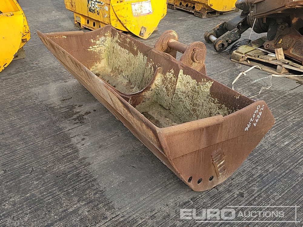 Miller 84" Ditching Bucket 80mm to suit 20 Ton Excavator - بكت: صورة 1 Miller 84" Ditching Bucket 80mm to suit 20 Ton Excavator - بكت: صورة 1