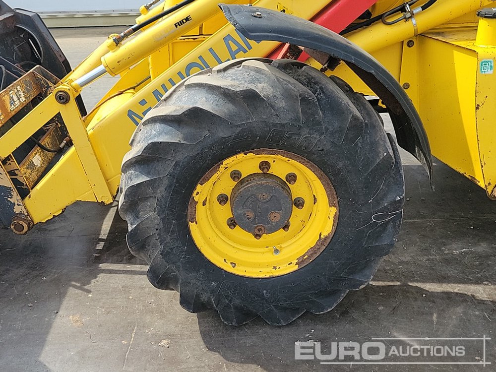 جرافة حفار New Holland LB110B-4PT: صورة 9