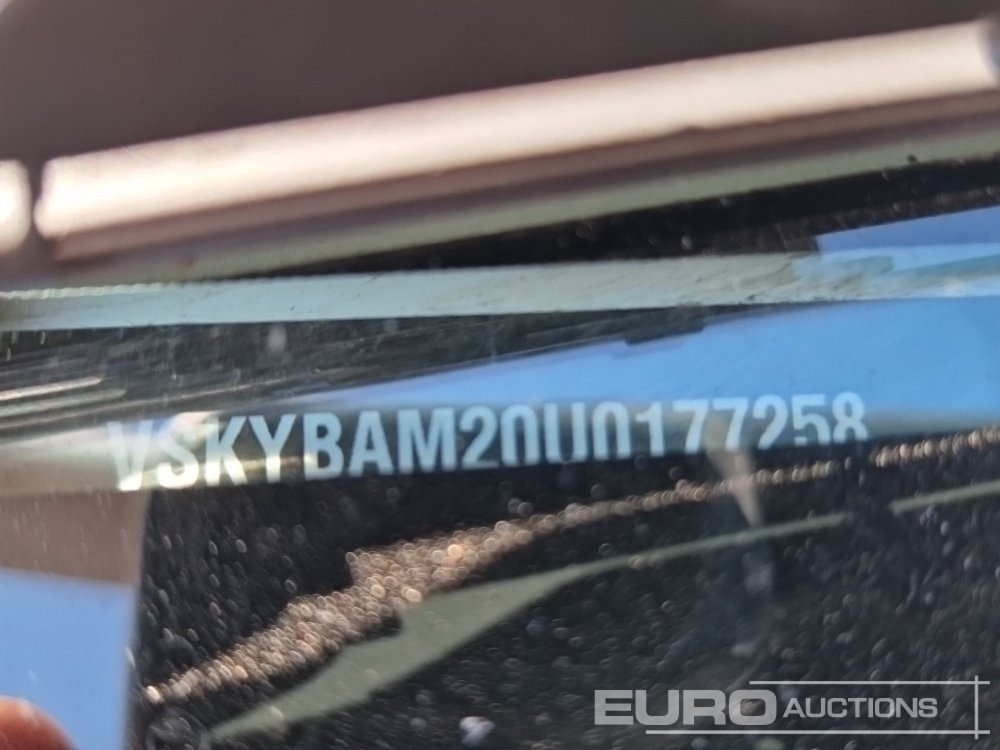 شاحنة التوصيل Nissan NV200: صورة 37