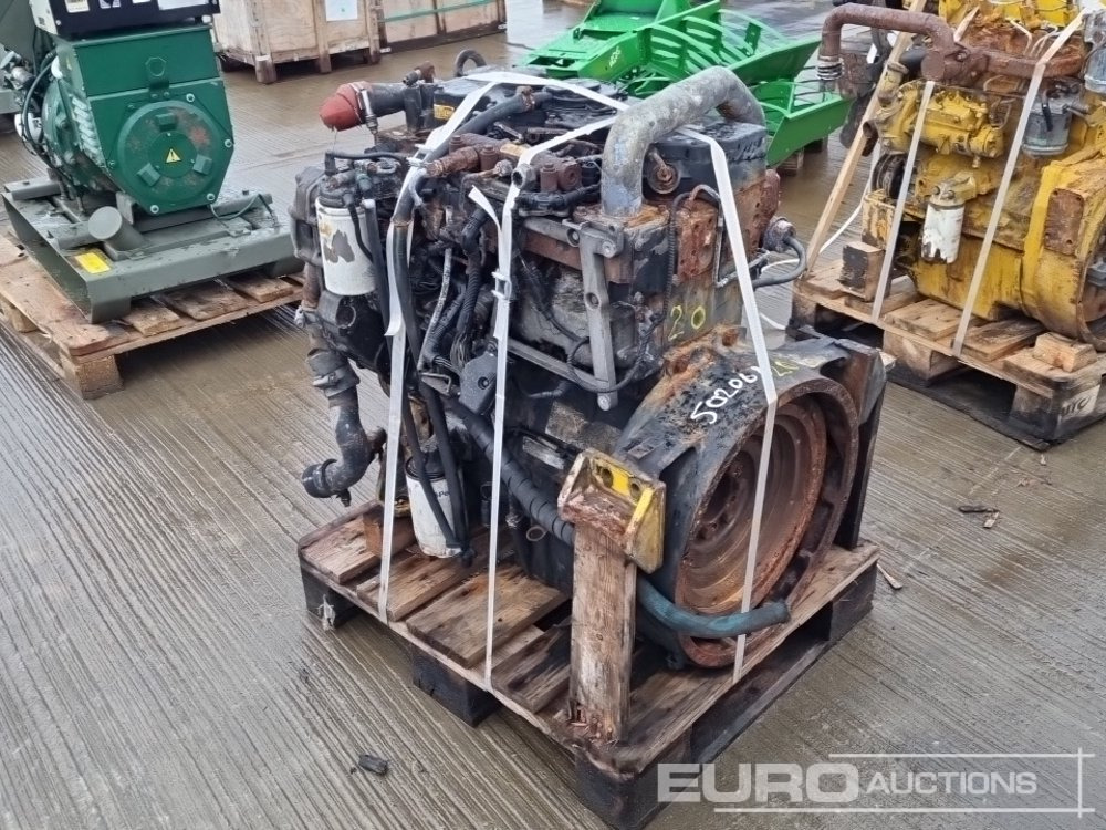 Perkins CAT C4.4 1104C - محرك: صورة 3 Perkins CAT C4.4 1104C - محرك: صورة 3