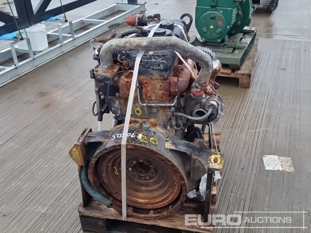 Perkins CAT C4.4 1104C - محرك: صورة 4 Perkins CAT C4.4 1104C - محرك: صورة 4