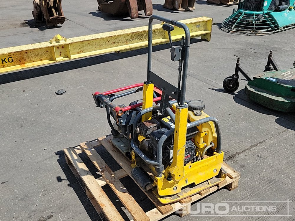 Petrol Compaction Plate, Honda Engine (2 of) - آلة أسفلت: صورة 5 Petrol Compaction Plate, Honda Engine (2 of) - آلة أسفلت: صورة 5