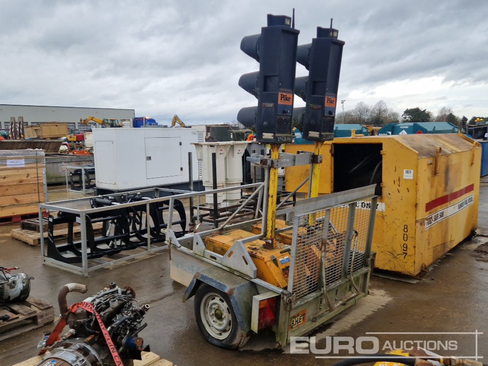 Pike Single Axle Traffic Light System Trailer, Ramp - مقطورة لنقل المعدات: صورة 3 Pike Single Axle Traffic Light System Trailer, Ramp - مقطورة لنقل المعدات: صورة 3