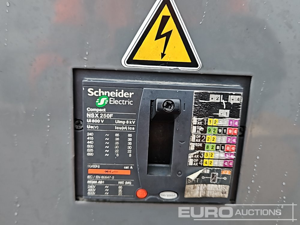 مجموعة المولدات SDMO R165: صورة 36