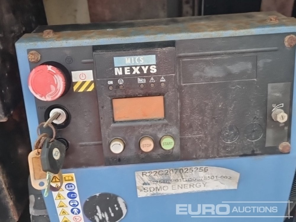 مجموعة المولدات SDMO R22: صورة 10