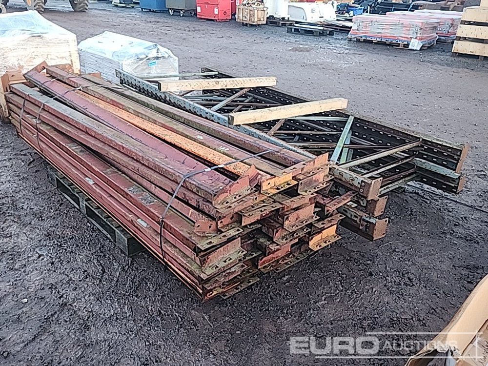 Selection of Pallet Racking - رف مستودع: صورة 1 Selection of Pallet Racking - رف مستودع: صورة 1