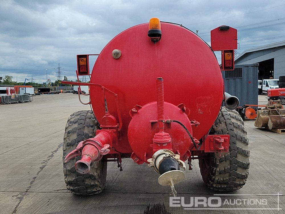 Single Axle Sprung Draw Bar Hydraulic Vacuum Tanker Trailer - المقطورة الزراعية: صورة 4 Single Axle Sprung Draw Bar Hydraulic Vacuum Tanker Trailer - المقطورة الزراعية: صورة 4