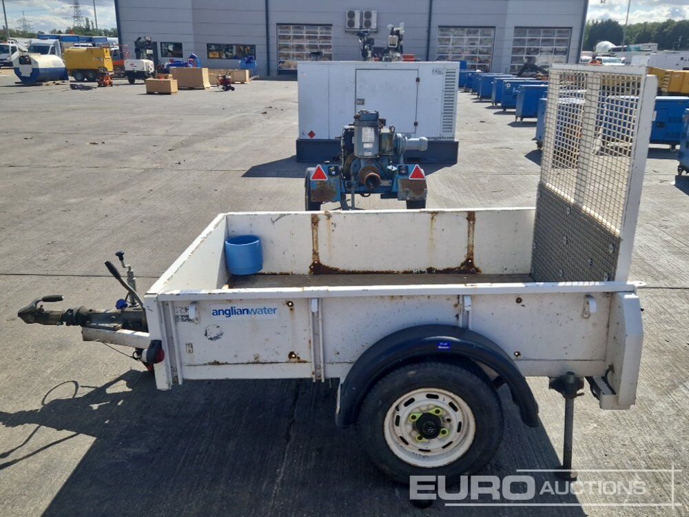 Single Axle Trailer, Ramp - مقطورة لنقل المعدات: صورة 2 Single Axle Trailer, Ramp - مقطورة لنقل المعدات: صورة 2