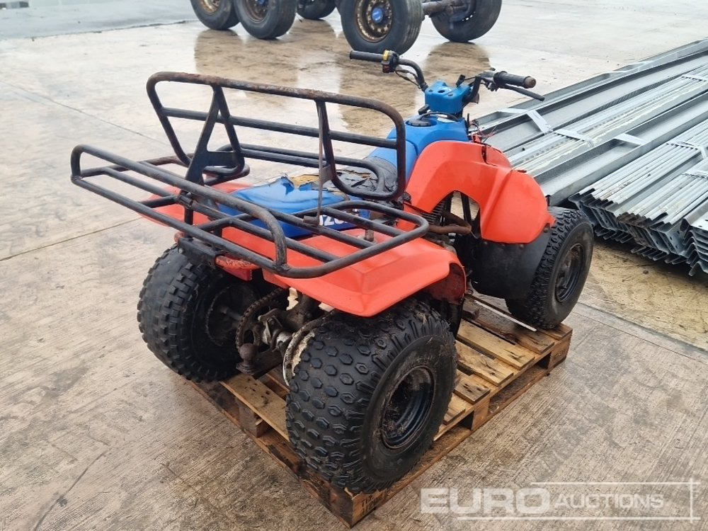 Suzuki 2WD Quad - مركبة لجميع التضاريس: صورة 5 Suzuki 2WD Quad - مركبة لجميع التضاريس: صورة 5