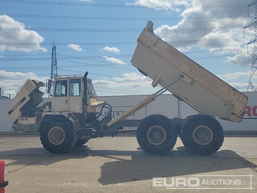 شاحنة قلاب مفصلية Terex TA25: صورة 35