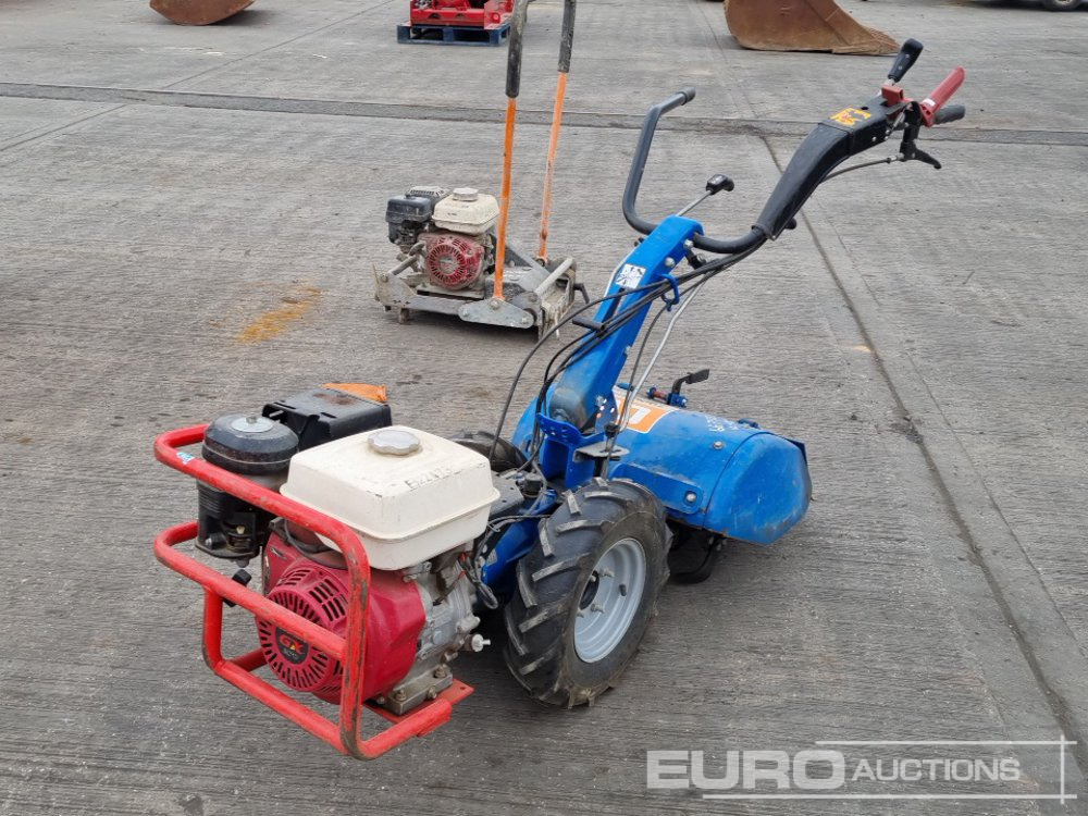 Tracmaster Petrol Walk Behind Rotovator, Honda Engine - الآلات الزراعية: صورة 1 Tracmaster Petrol Walk Behind Rotovator, Honda Engine - الآلات الزراعية: صورة 1