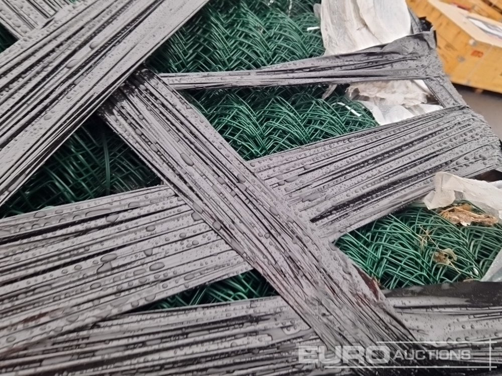 الآلات الزراعية Unused 1500mm PVC Coated Chain Link (20 Rolls): صورة 8