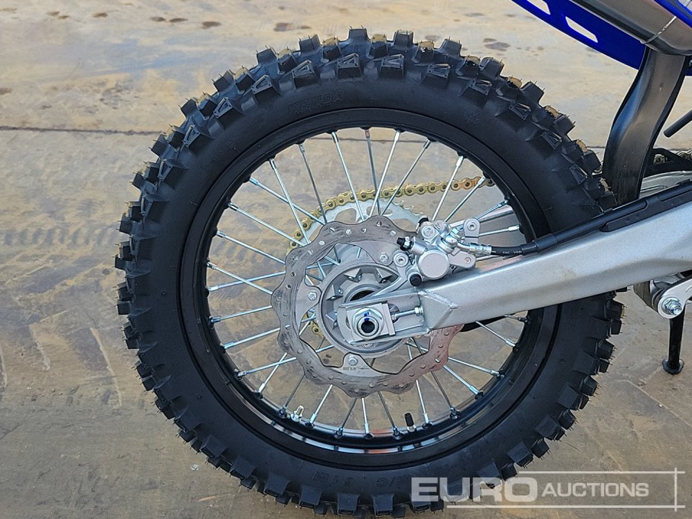 دراجة نارية Unused 2025 Apollo Thunder 250cc Motorcross Bike, 21" Front, 18" Rear Tyres, Electric Start, Air Cooled, Hydraulic Suspension, Disc Brakes, Lighting Kit (UNASSEMBLED): صورة 10 دراجة نارية Unused 2025 Apollo Thunder 250cc Motorcross Bike, 21" Front, 18" Rear Tyres, Electric Start, Air Cooled, Hydraulic Suspension, Disc Brakes, Lighting Kit (UNASSEMBLED): صورة 10