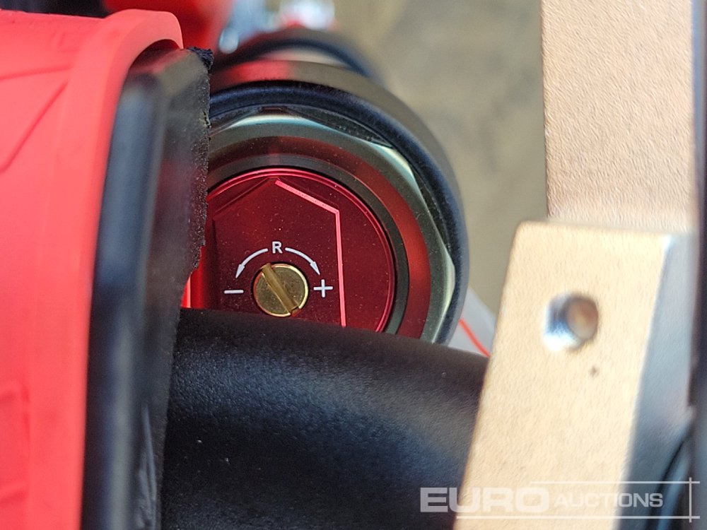 دراجة نارية Unused 2025 Apollo Thunder 250cc Motorcross Bike, 21" Front, 18" Rear Tyres, Electric Start, Air Cooled, Hydraulic Suspension, Disc Brakes, Lighting Kit (UNASSEMBLED): صورة 24 دراجة نارية Unused 2025 Apollo Thunder 250cc Motorcross Bike, 21" Front, 18" Rear Tyres, Electric Start, Air Cooled, Hydraulic Suspension, Disc Brakes, Lighting Kit (UNASSEMBLED): صورة 24