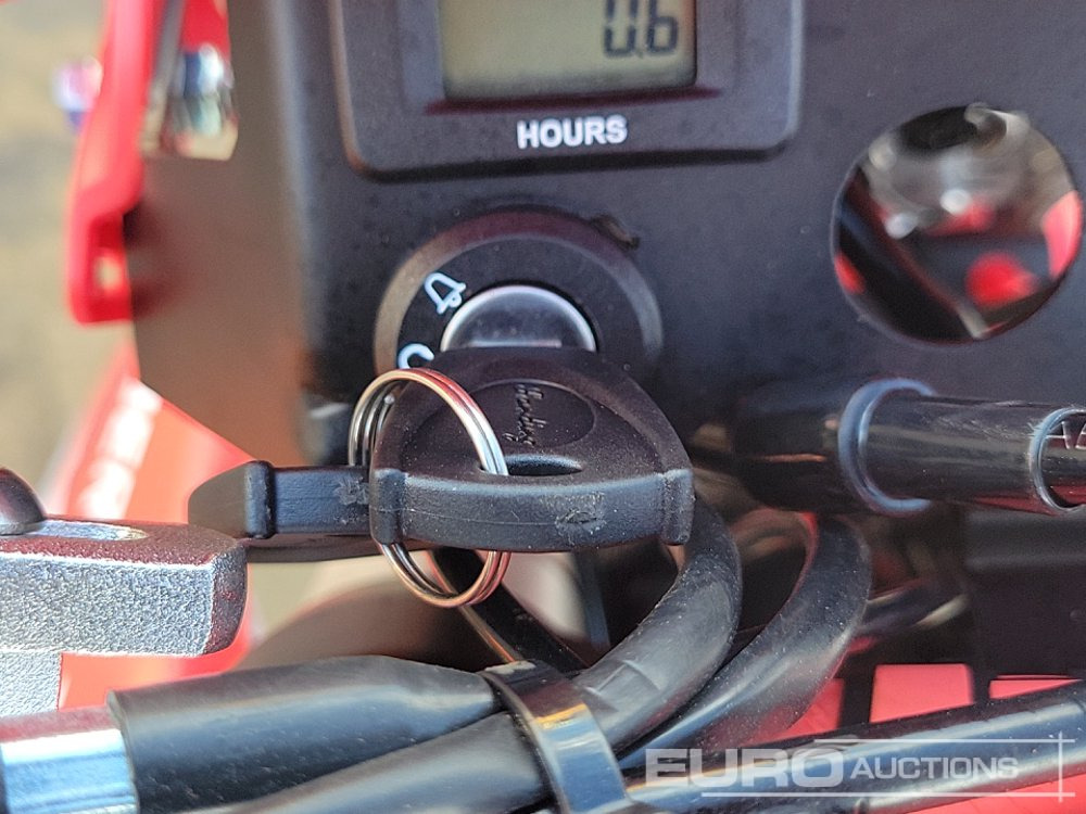 دراجة نارية Unused 2025 Apollo Thunder 250cc Motorcross Bike, 21" Front, 18" Rear Tyres, Electric Start, Air Cooled, Hydraulic Suspension, Disc Brakes, Lighting Kit (UNASSEMBLED): صورة 27 دراجة نارية Unused 2025 Apollo Thunder 250cc Motorcross Bike, 21" Front, 18" Rear Tyres, Electric Start, Air Cooled, Hydraulic Suspension, Disc Brakes, Lighting Kit (UNASSEMBLED): صورة 27