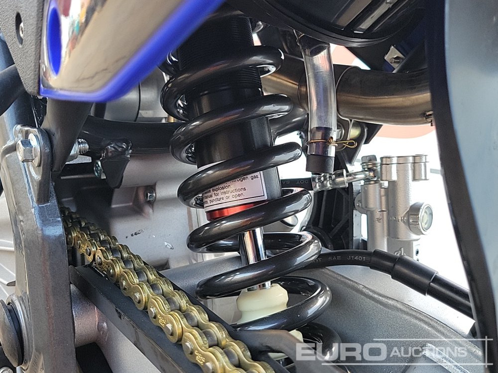 دراجة نارية Unused 2025 Apollo Thunder 250cc Motorcross Bike, 21" Front, 18" Rear Tyres, Electric Start, Air Cooled, Hydraulic Suspension, Disc Brakes, Lighting Kit (UNASSEMBLED): صورة 18 دراجة نارية Unused 2025 Apollo Thunder 250cc Motorcross Bike, 21" Front, 18" Rear Tyres, Electric Start, Air Cooled, Hydraulic Suspension, Disc Brakes, Lighting Kit (UNASSEMBLED): صورة 18