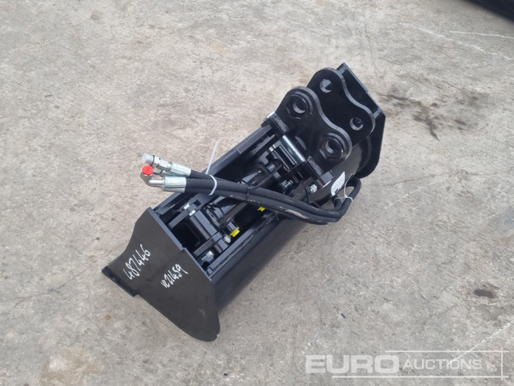 Unused 2025 Captok 24" Hydraulic Tilting Bucket 25mm Pin to suit Mini Excavator - بكت: صورة 3 Unused 2025 Captok 24" Hydraulic Tilting Bucket 25mm Pin to suit Mini Excavator - بكت: صورة 3