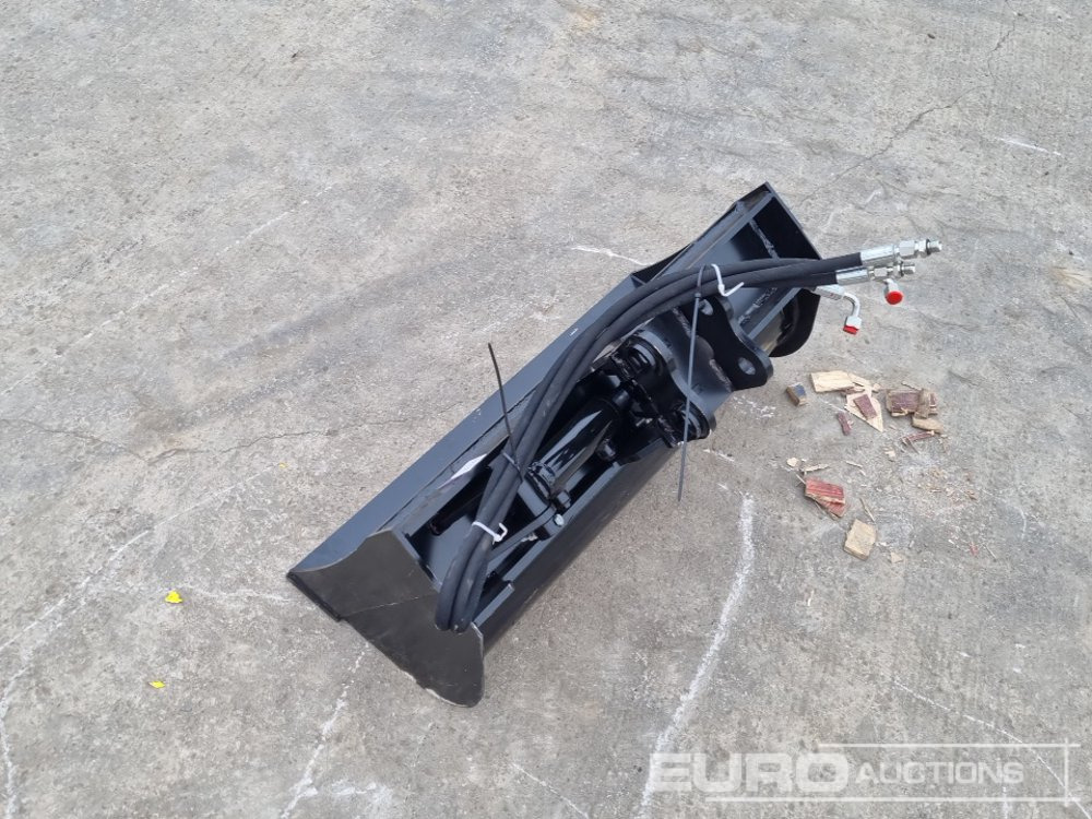 Unused 2025 Captok 32" Hydraulic Tilting Bucket 25mm Pin to suit Mini Excavator - بكت: صورة 3 Unused 2025 Captok 32" Hydraulic Tilting Bucket 25mm Pin to suit Mini Excavator - بكت: صورة 3