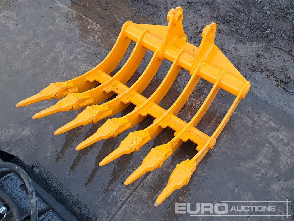 Unused 2025 GIYI 32" Rake 45mm Pin to suit 4-6 Ton Excavator - بكت: صورة 1 Unused 2025 GIYI 32" Rake 45mm Pin to suit 4-6 Ton Excavator - بكت: صورة 1