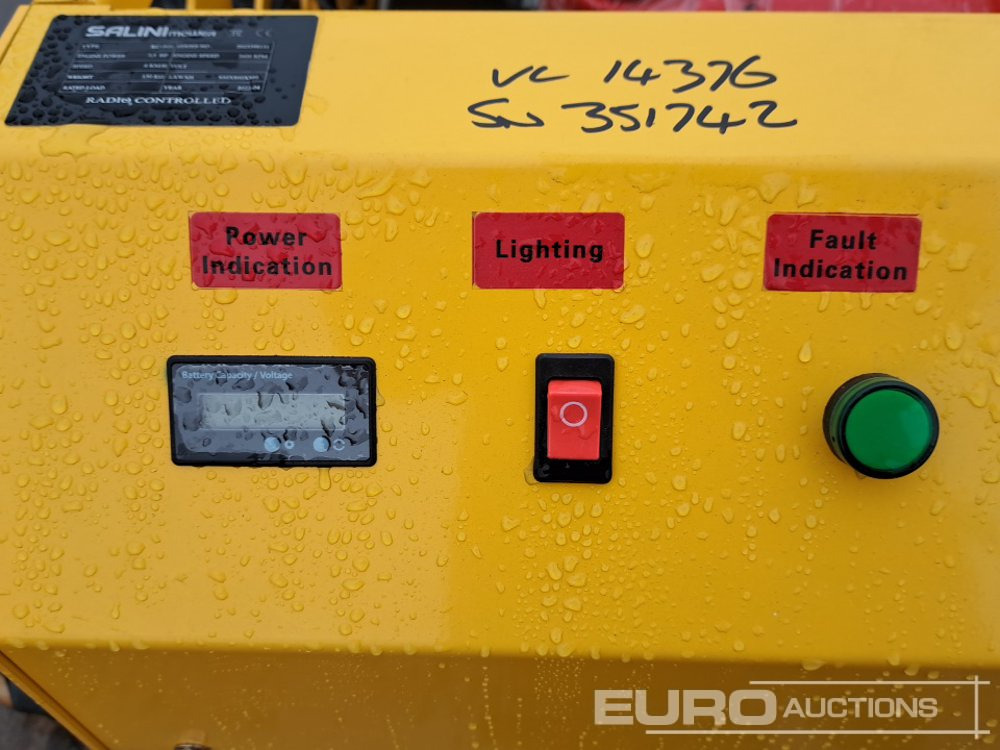 جزازة أعشاب الحدائق Unused 2025 Salini RC-900 Radio Controlled Tracked Lawnmower (Controls in Office): صورة 20 جزازة أعشاب الحدائق Unused 2025 Salini RC-900 Radio Controlled Tracked Lawnmower (Controls in Office): صورة 20