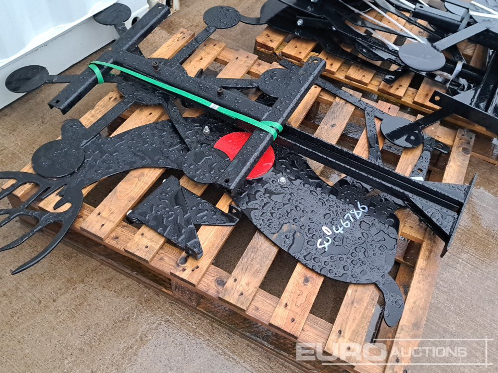 Unused 2025 Shooting Target (2 of) - معدات الورش: صورة 2 Unused 2025 Shooting Target (2 of) - معدات الورش: صورة 2