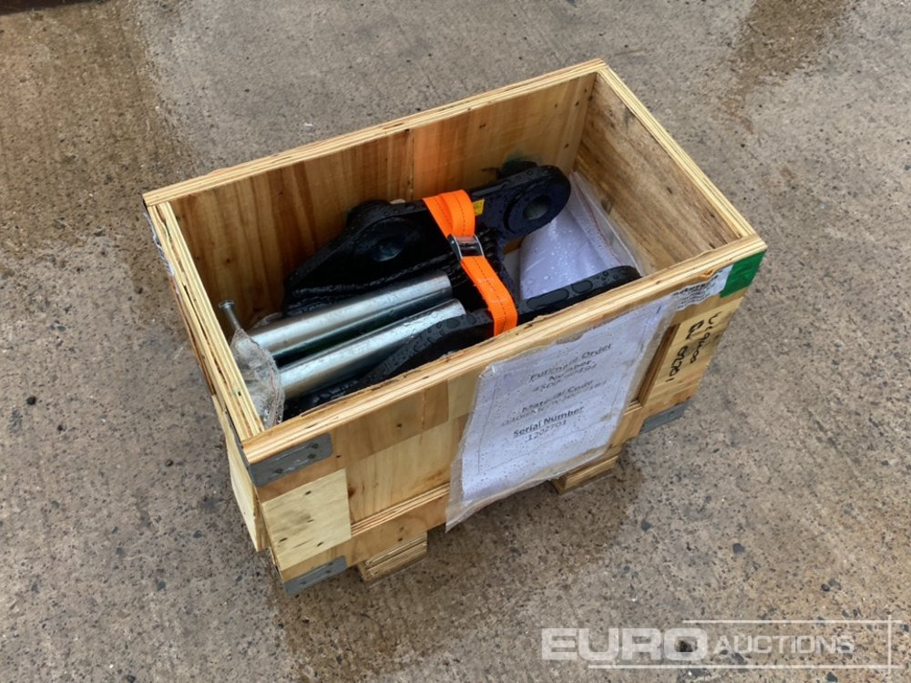 Unused Geith Manual Quick Hitch, 40mm Pin to suit Mini Excavator - قارنة توصيل هيدروليكي: صورة 1 Unused Geith Manual Quick Hitch, 40mm Pin to suit Mini Excavator - قارنة توصيل هيدروليكي: صورة 1