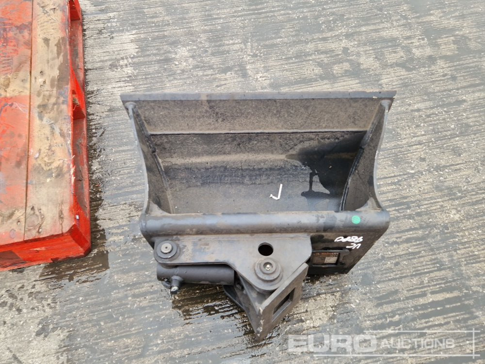 Unused Hard Life 28" Hydraulic Tilting Bucket - بكت: صورة 4 Unused Hard Life 28" Hydraulic Tilting Bucket - بكت: صورة 4