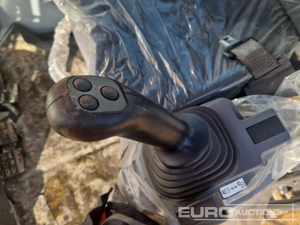 حفار زحاف Unused Hitachi ZX130LCN-7: صورة 35